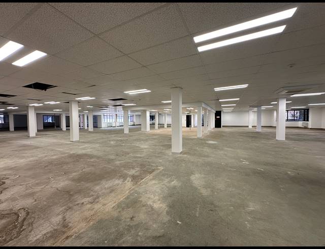 1,731M² OFFICE TO LET IN SANDTON CENTRAL